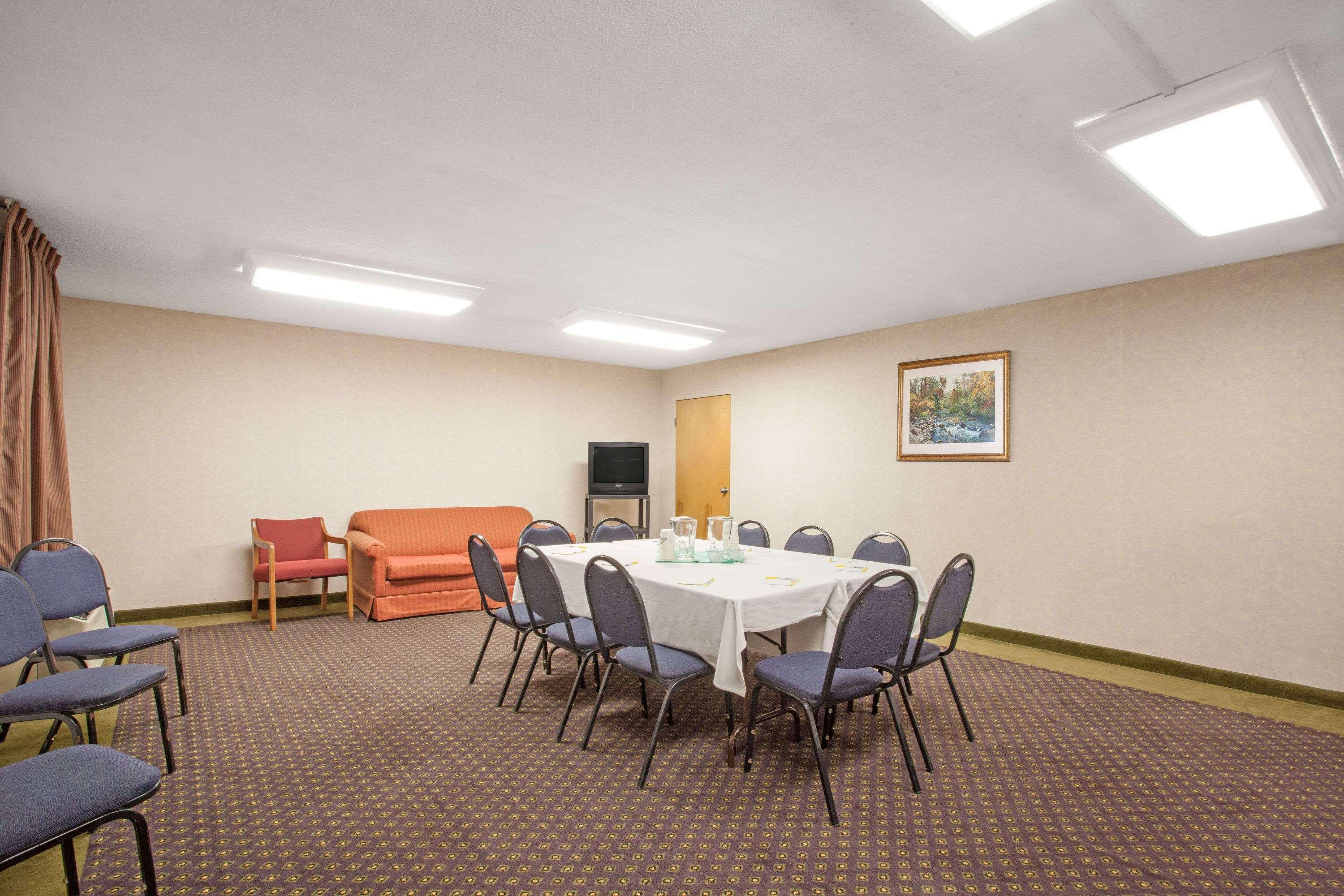 Perryville Hotel Екстер'єр фото